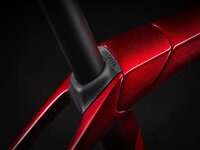 Trek Domane SLR 9 AXS 60 Metallic Red Smoke to Red Carb